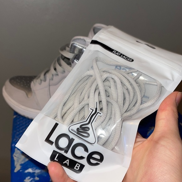 Air Jordan 1 Retro High OG. 'Tokyo' - Picture 4 of 5